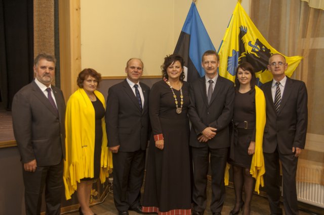 _10_12vald22_164.jpg